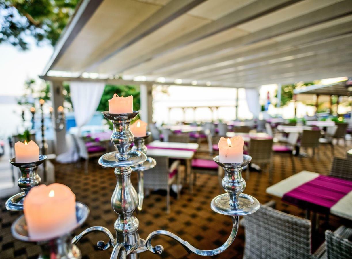 Rocky Beach Rooms โนวีวีโนดอลสกี ภายนอก รูปภาพ
